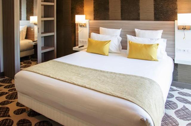 Contact Hotel Le Provencal Bordeaux Lac Bagian luar foto